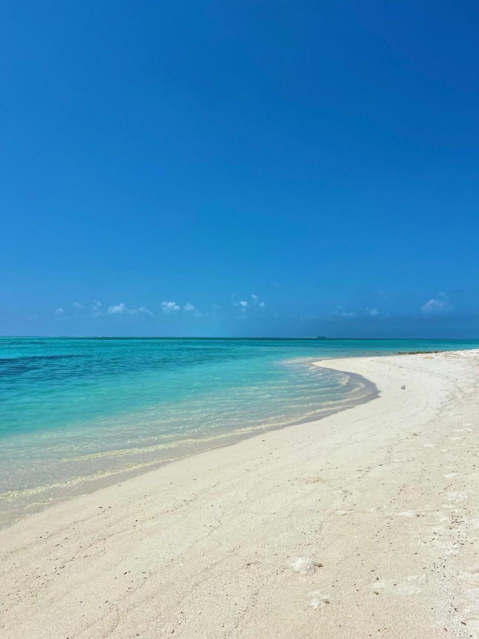 Infinite Lagoon Mandhoo Luaran gambar