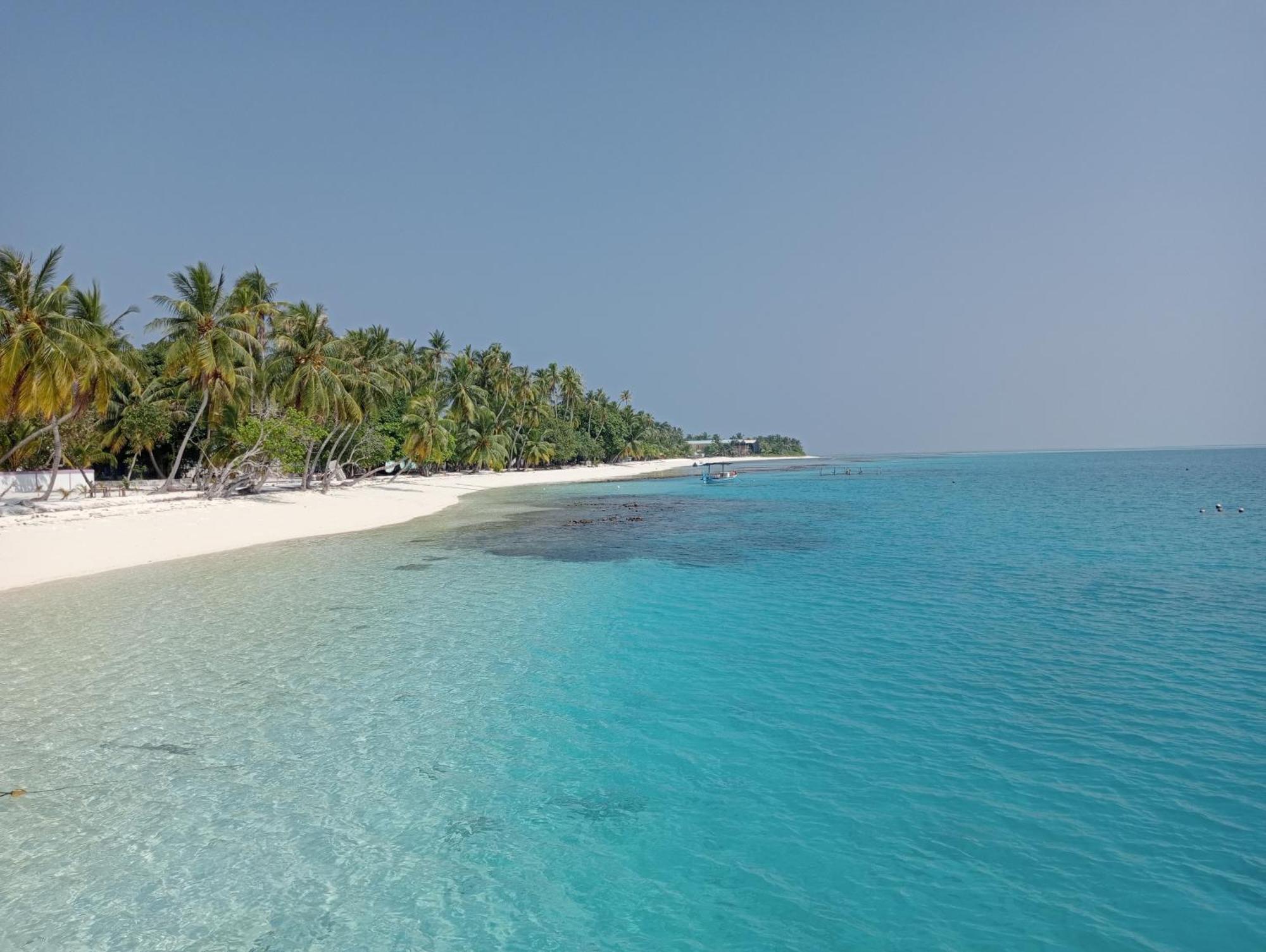Infinite Lagoon Mandhoo Luaran gambar