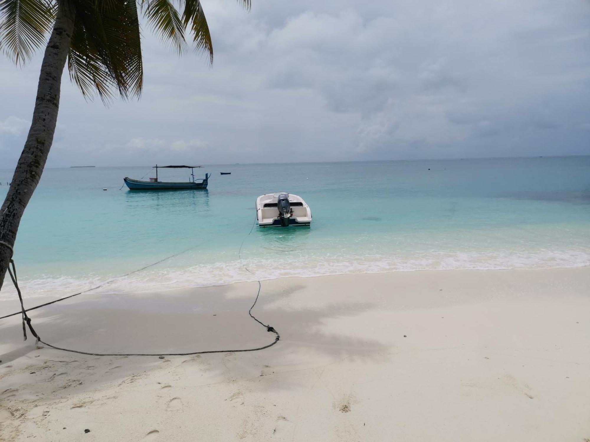 Infinite Lagoon Mandhoo Luaran gambar